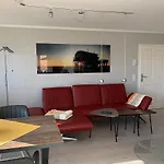 Apartamento Pfahlbau, Fuer 4 Personen - Erwachsene Oder - In De Feerjenhusen Am Haubarg Von Vollerwiek, Fertigstellung April 2020 *
